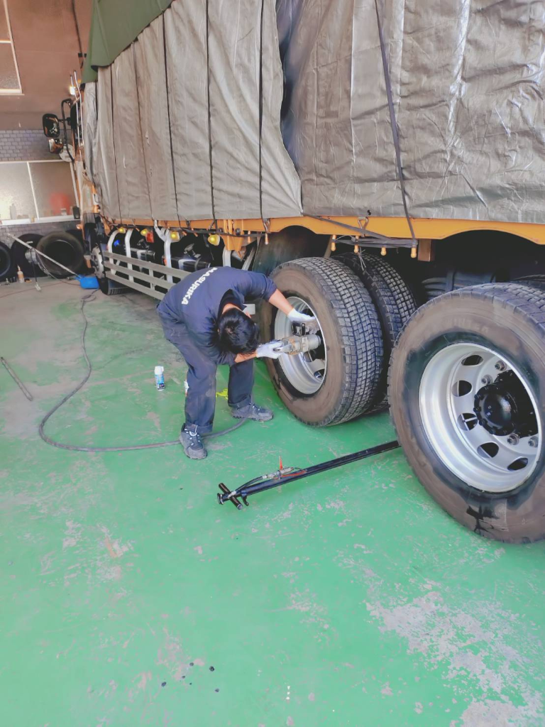 配属先の作業風景4